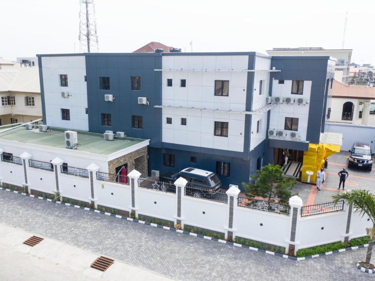 Pasadena Suites Lekki Exterior foto